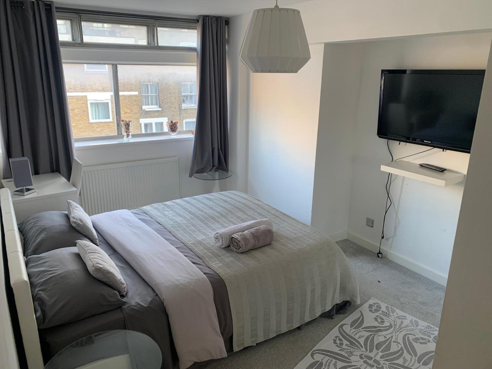 New- Prime Location-spacious Cozy Next To Hyde Park London